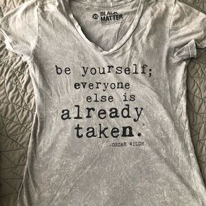 Oscar Wilde quote t shirt (size XS)